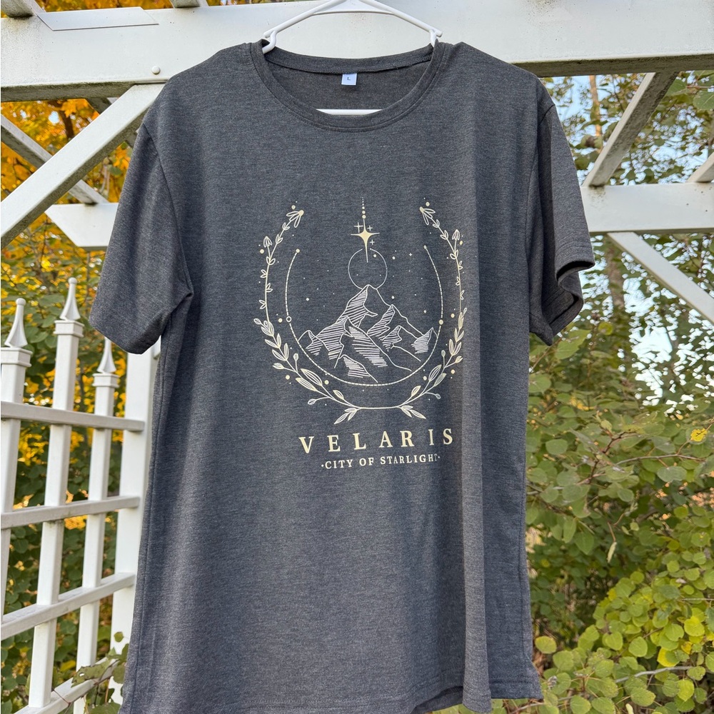Velaris ACOTAR Gray Graphic T-Shirt